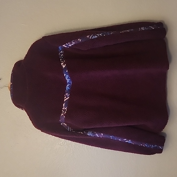 Hooey Sherpa Pullover Bergundy with Aztec Accents - Picture 8 of 11